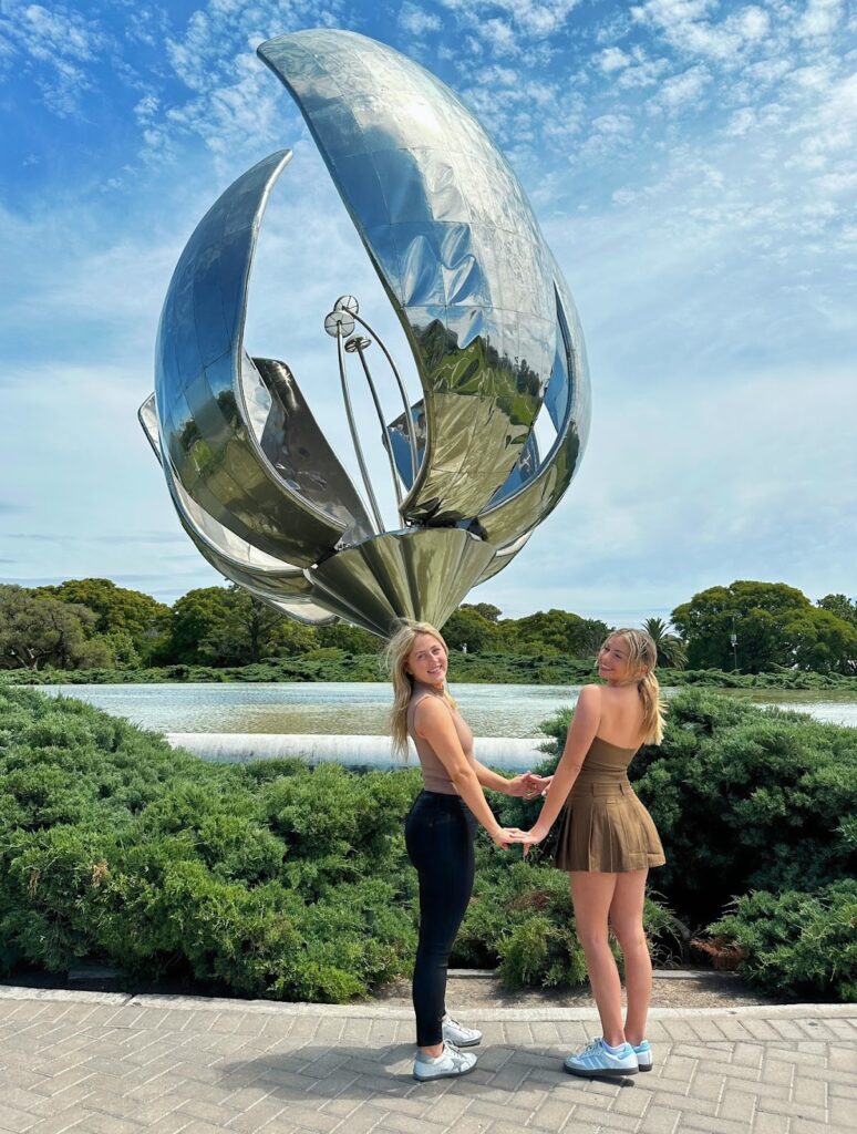 Floralis Genérica in buenos aires