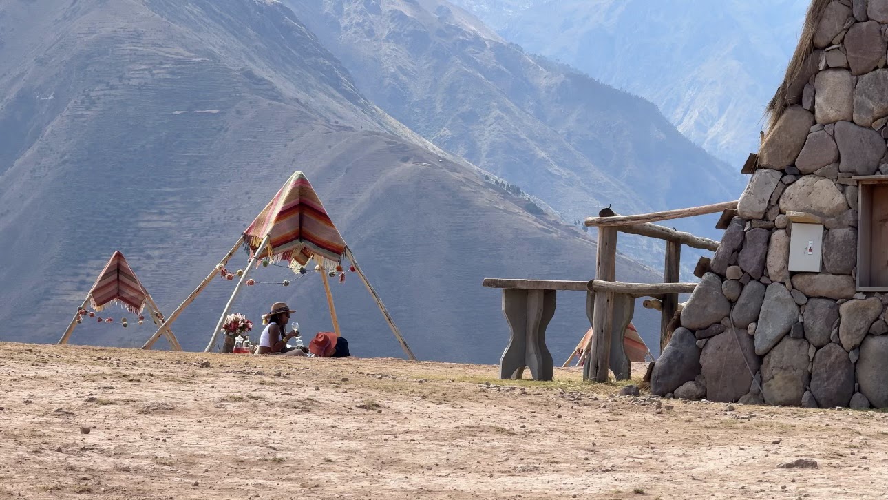 stay a The Mountain View Experience in the Sacred Valley of Peru