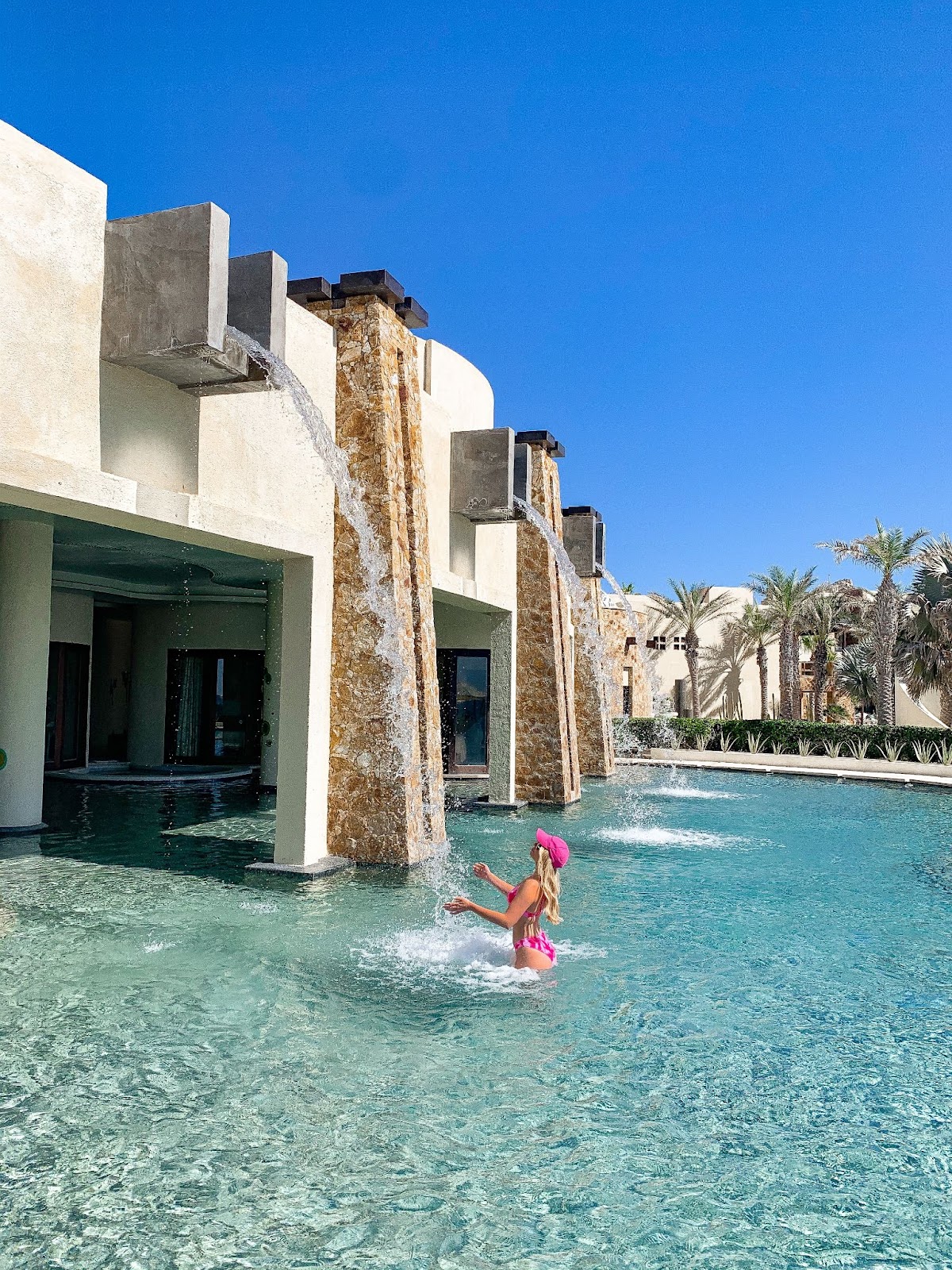 Stay at the Waldorf Astoria Los Cabos Pedregal in Cabo San Lucas