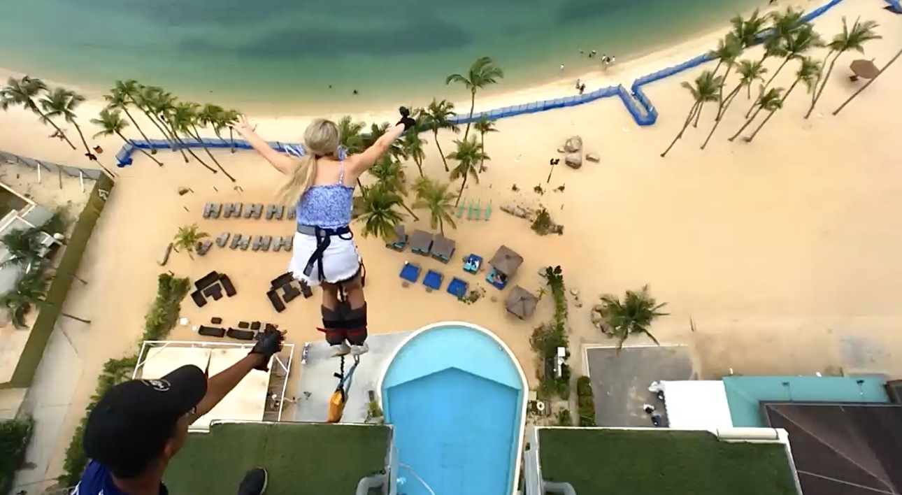 Beach bungee jumping in Singapore